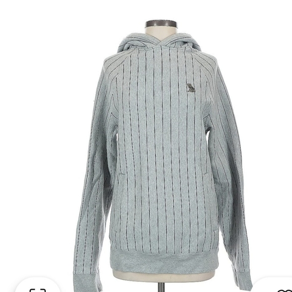 EUC DRAKE OVO OCTOBER'S VERY OWN Pinstripe SWEATSHIRT‎ SIZE S